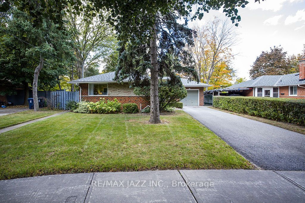 116 Applefield Dr