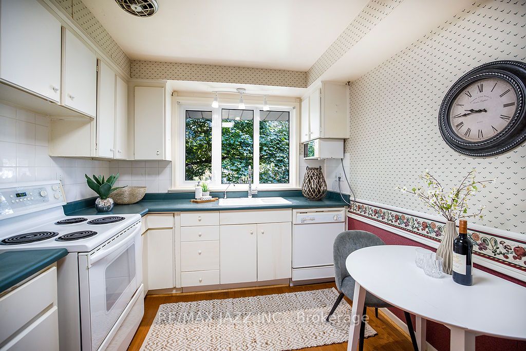 116 Applefield Dr
