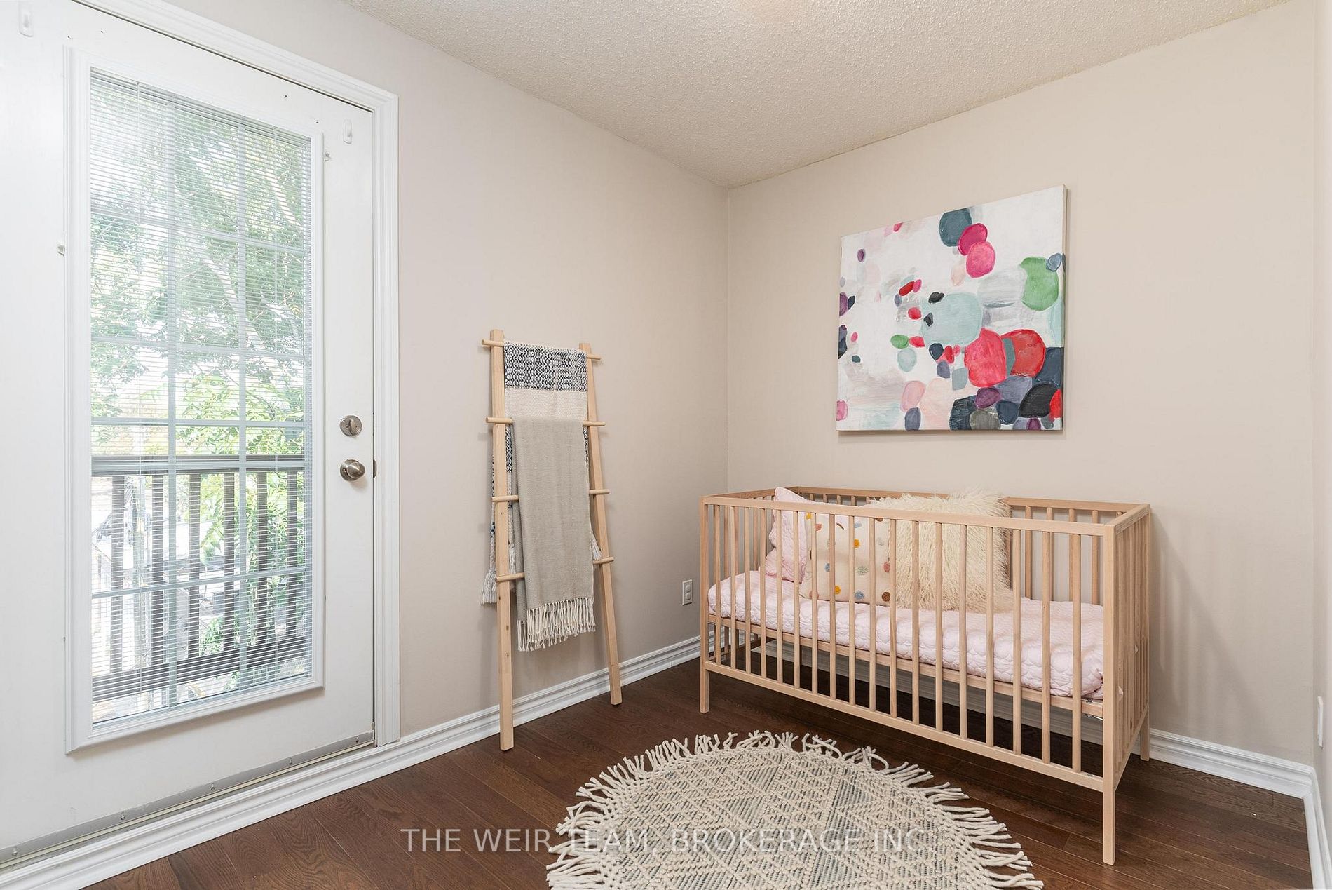 2 Dorothy Bullen Pl