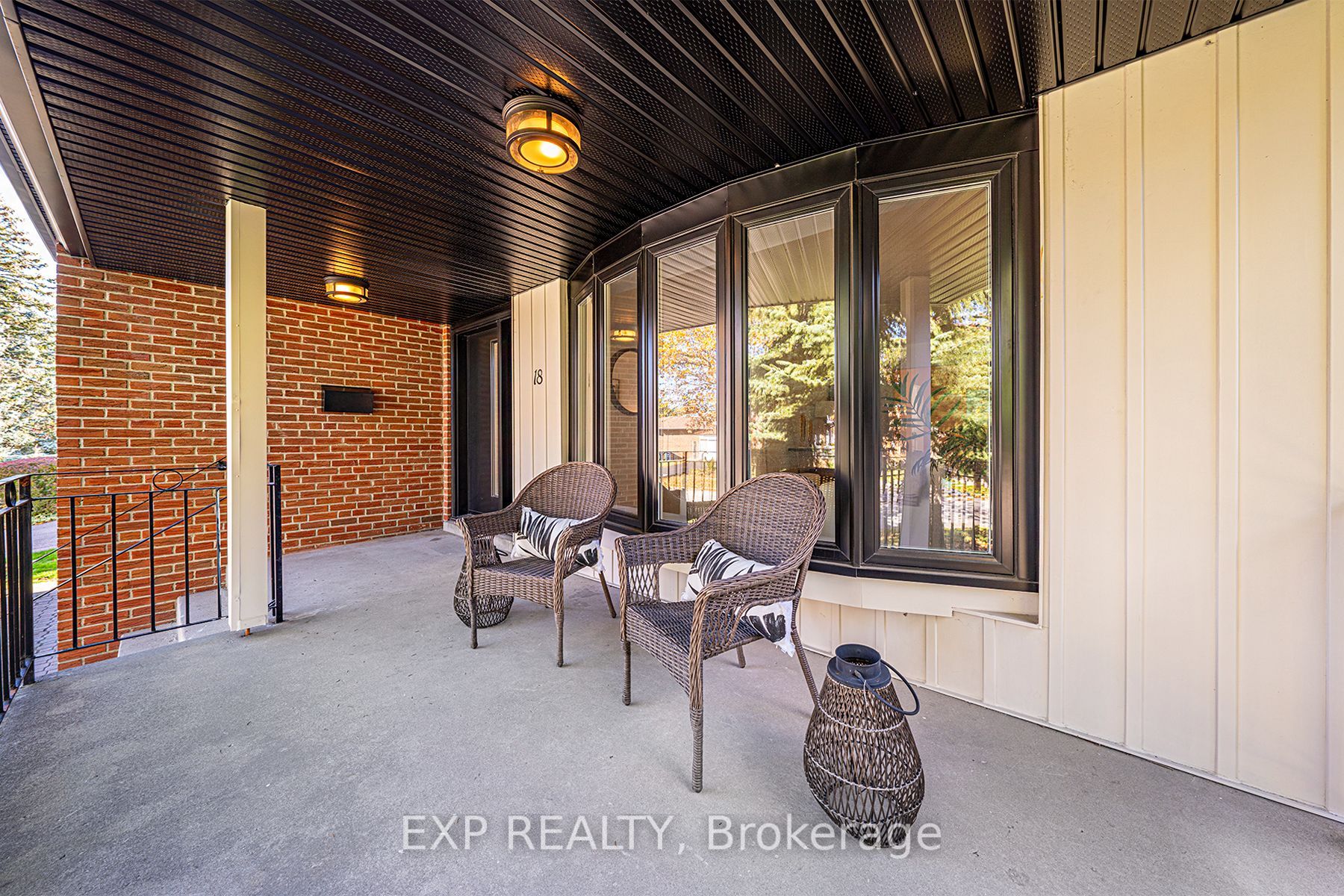 18 Harringay Cres