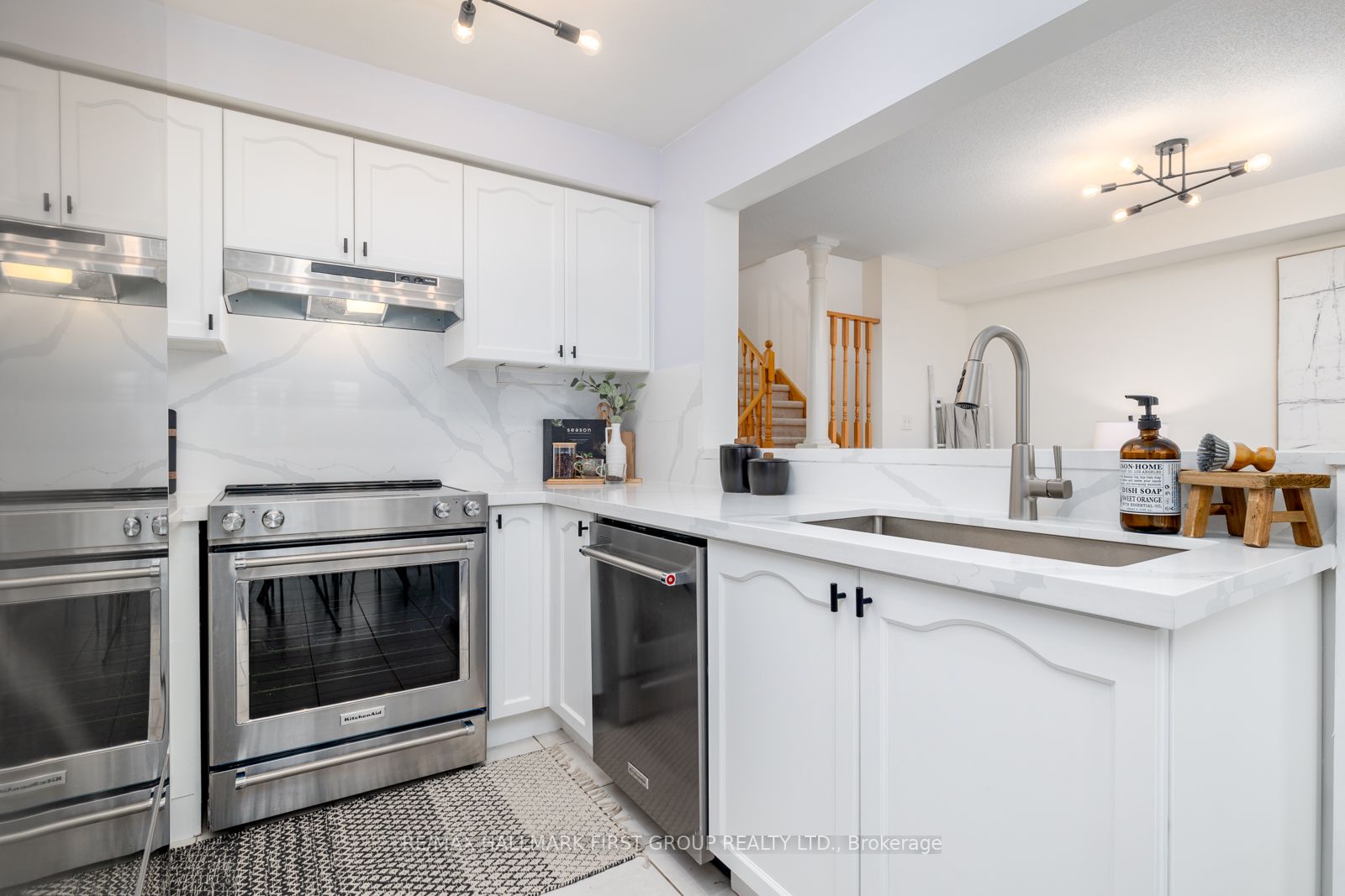37 Hulley Cres