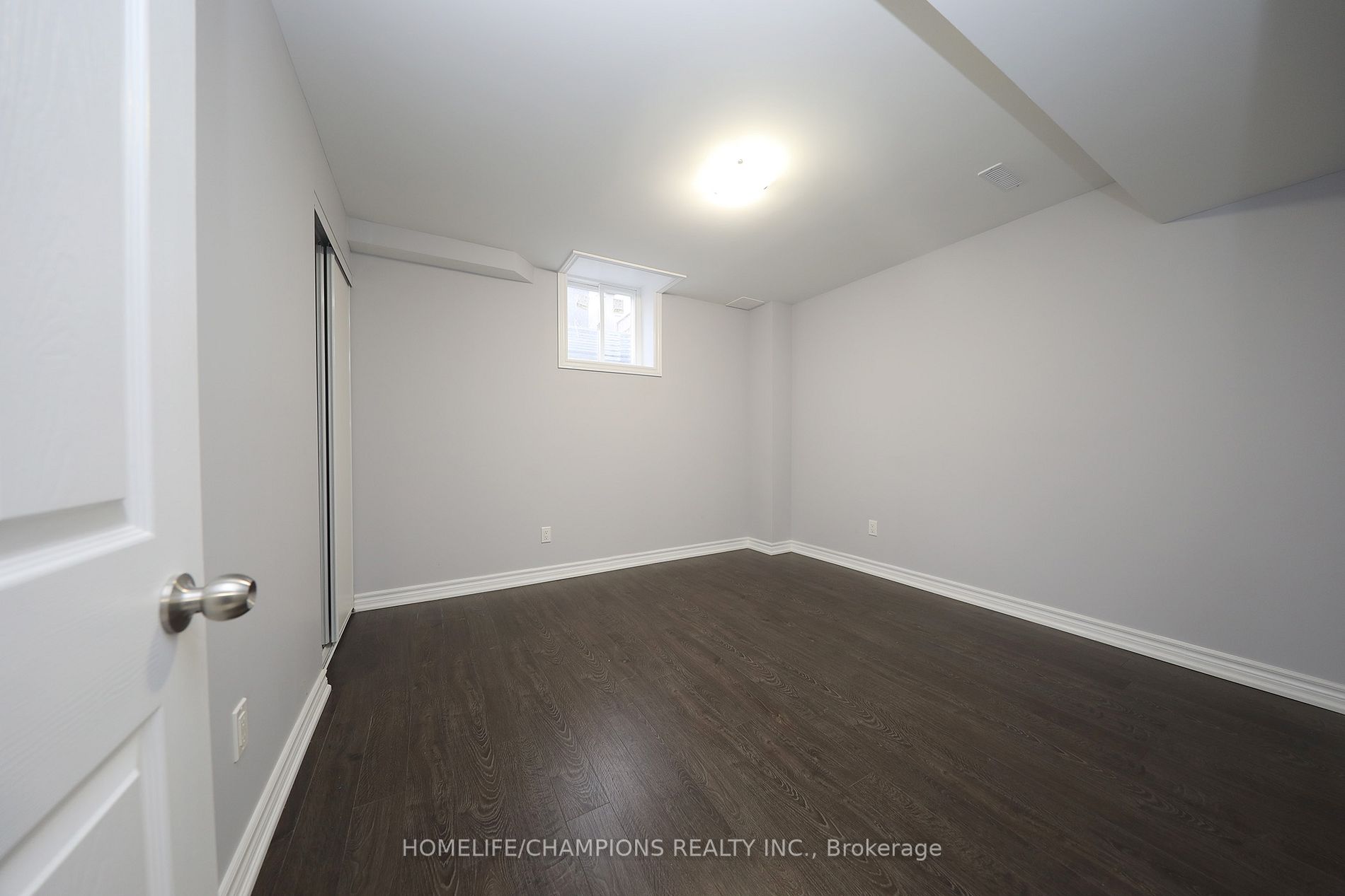 5 Bellotti Cres