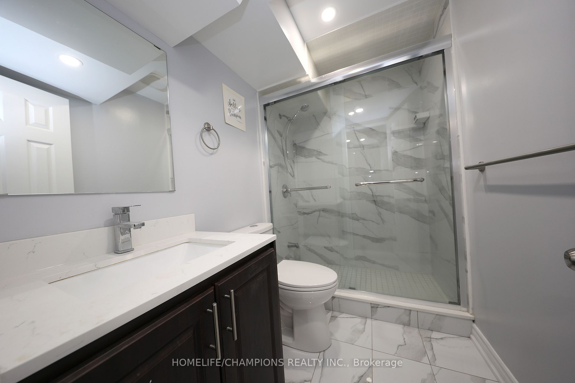 5 Bellotti Cres