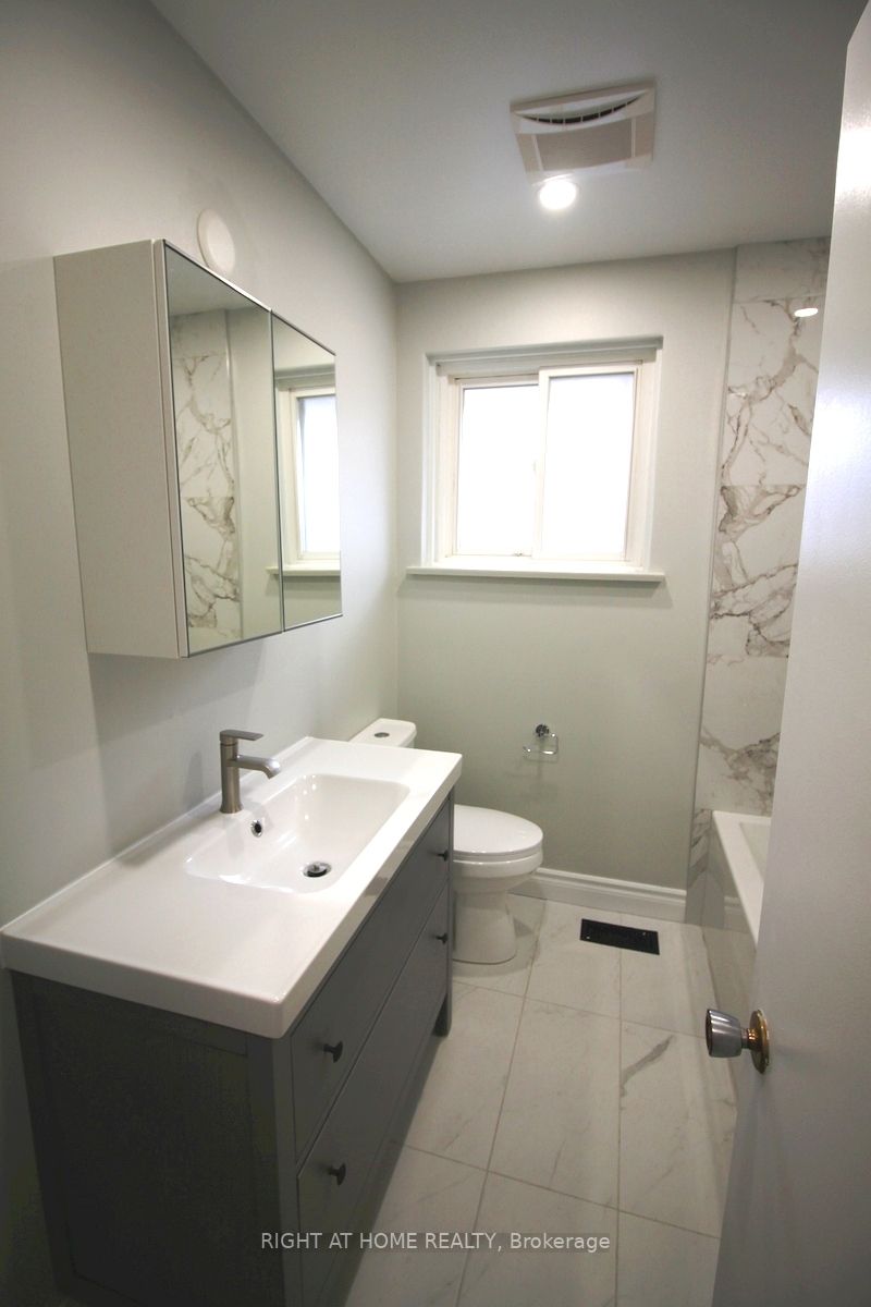28 Reno Dr, #Main