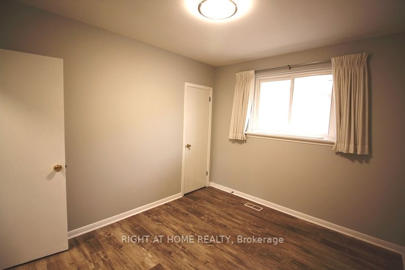 28 Reno Dr, #Main