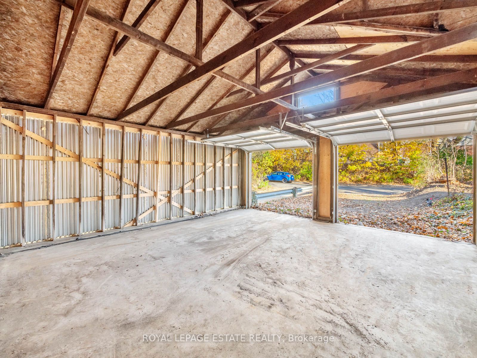34 Millbrook Cres