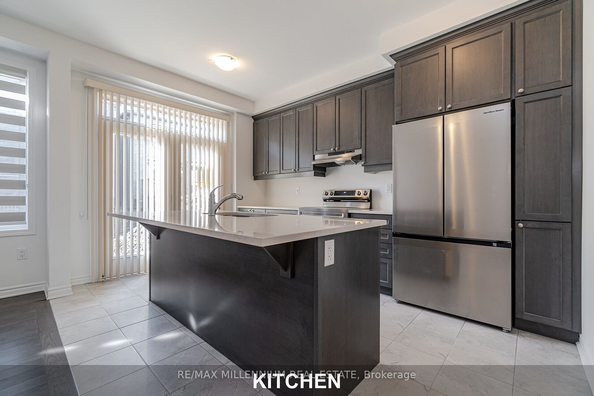 3096 Paperbirch Tr