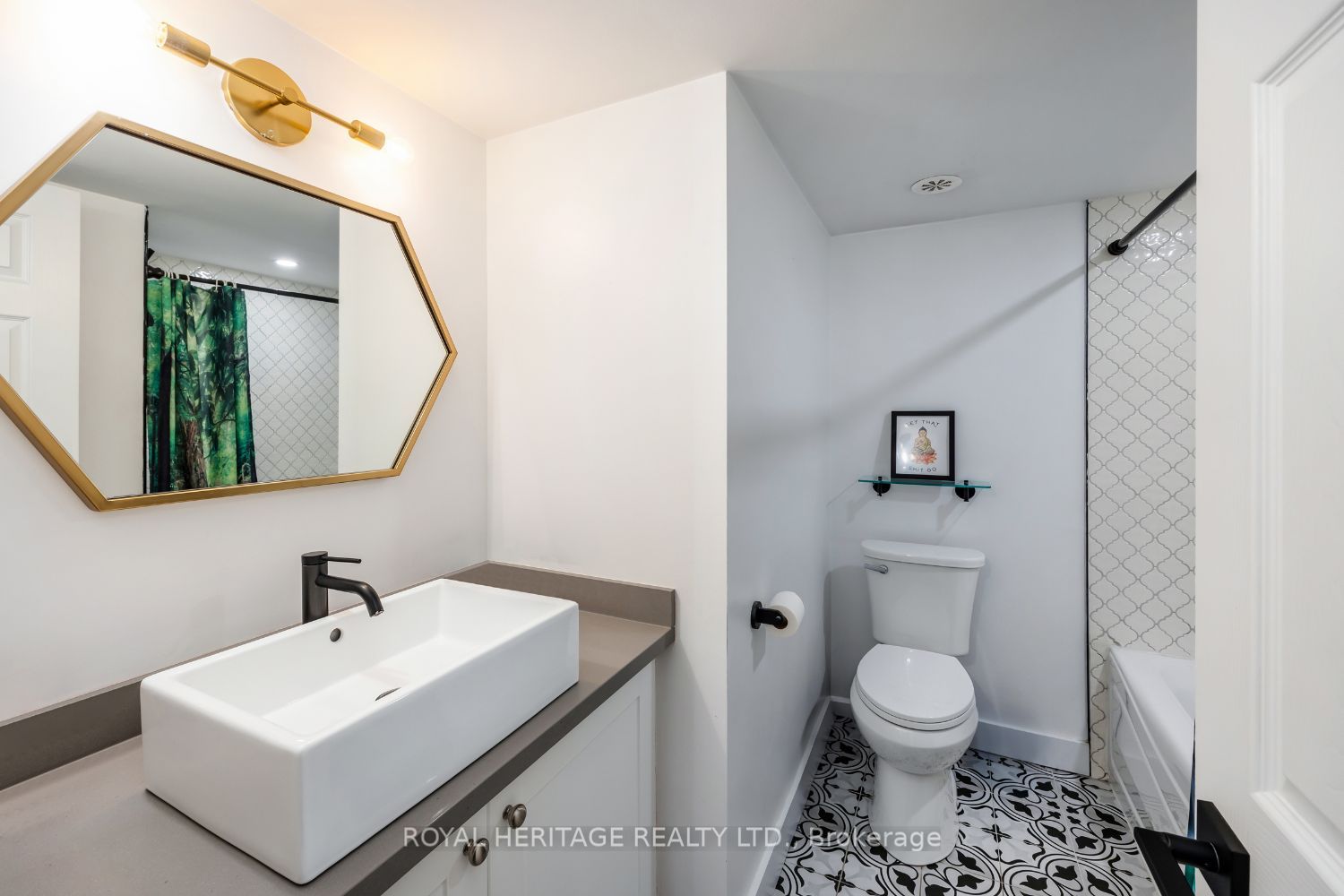 68 Abela Lane, #8