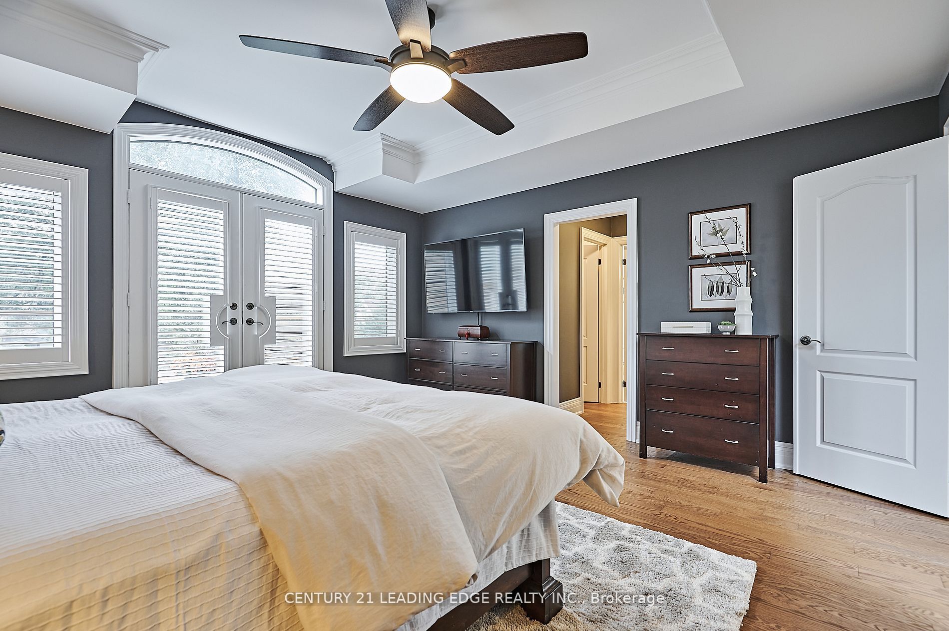 64B Eastville Ave