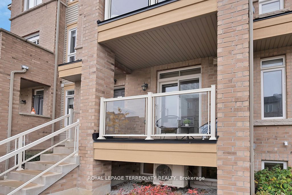 1811 Rex Heath Dr, #243