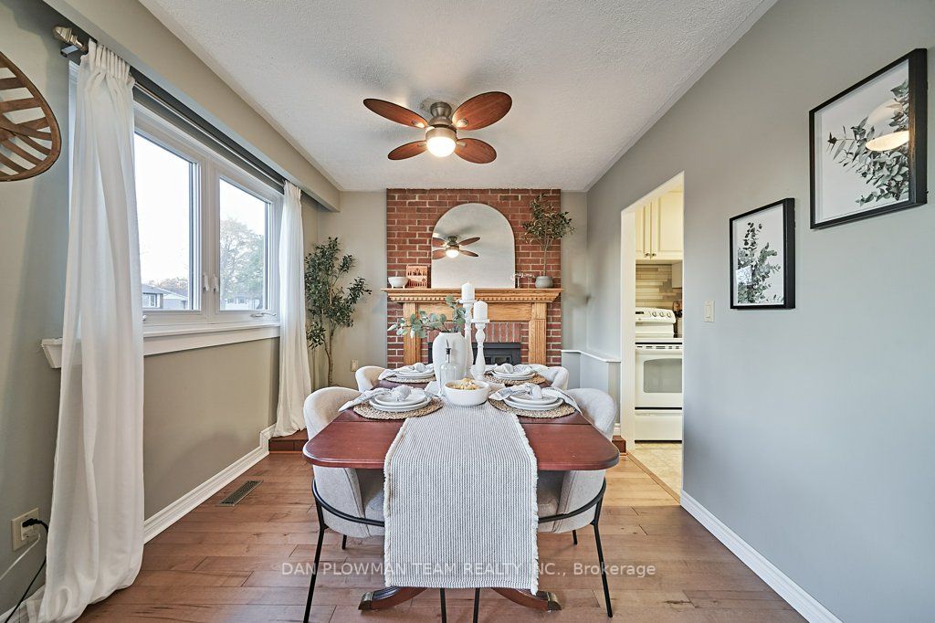 49 Taylor Rd