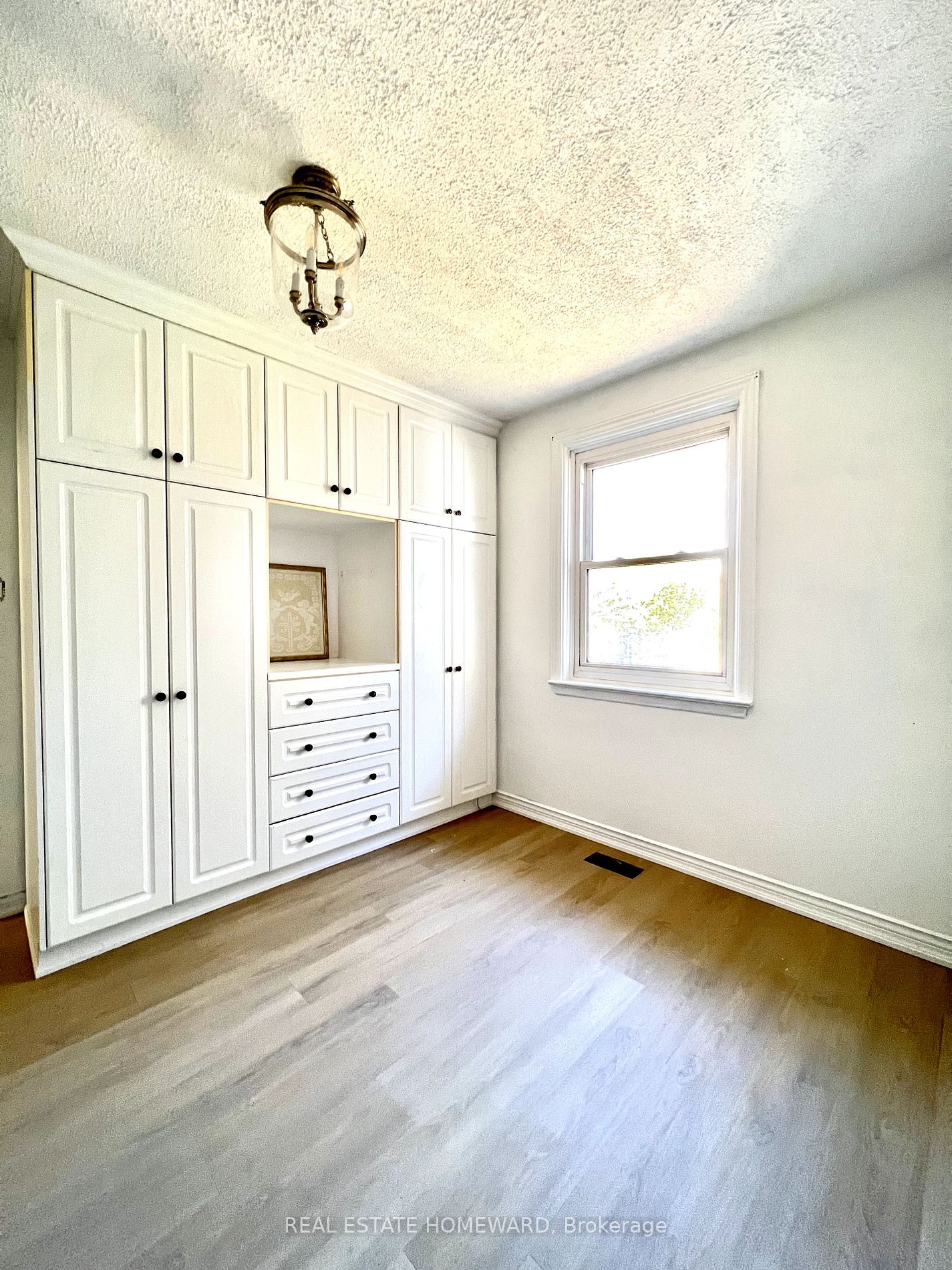 67 Brenda Crescent, #MN FL