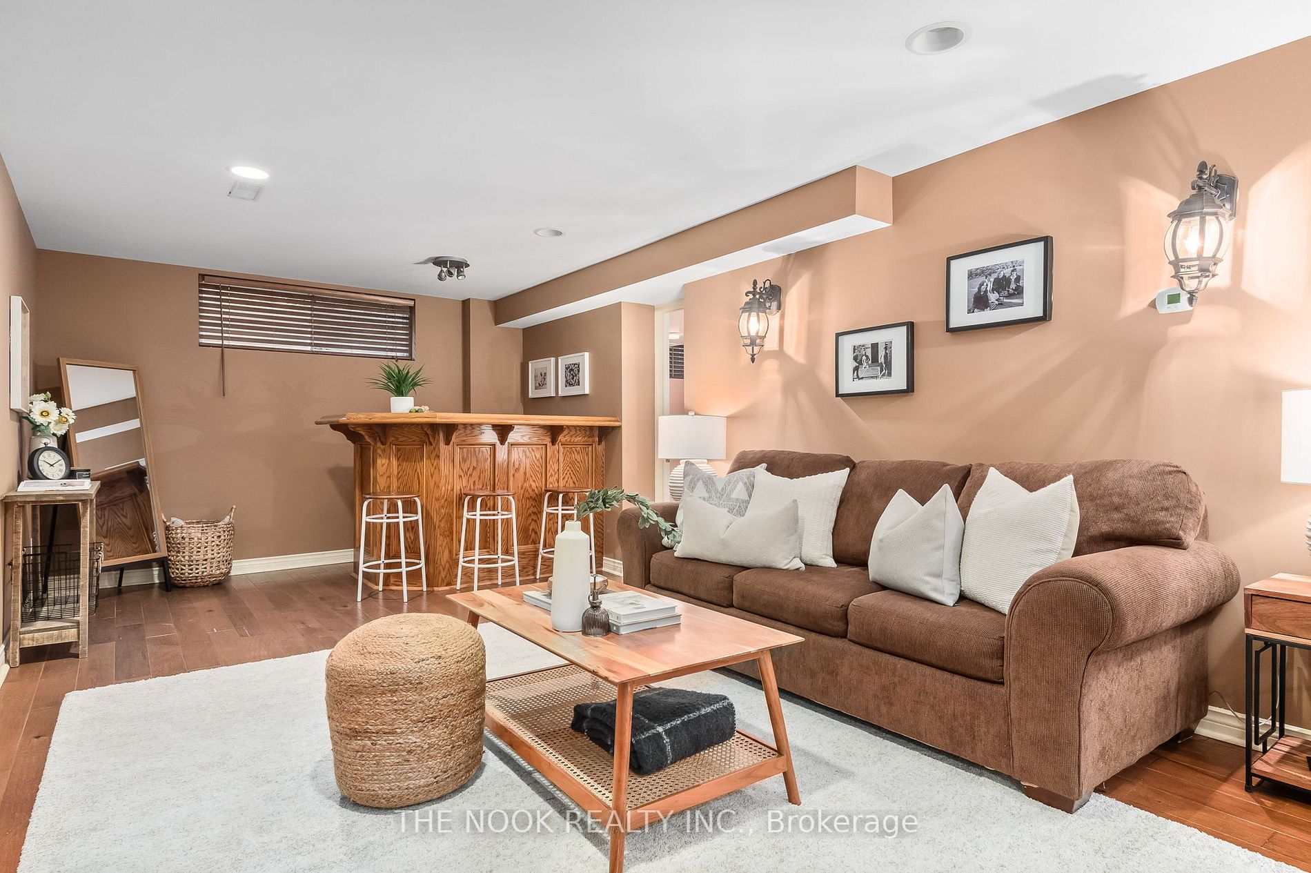 103 Orchard Crt