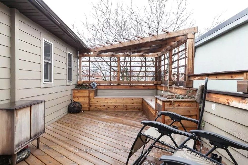 65 Logan Ave