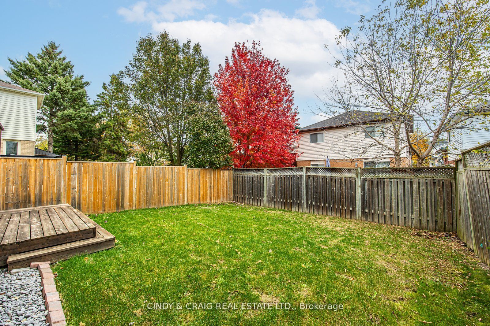 31 Poolton Cres