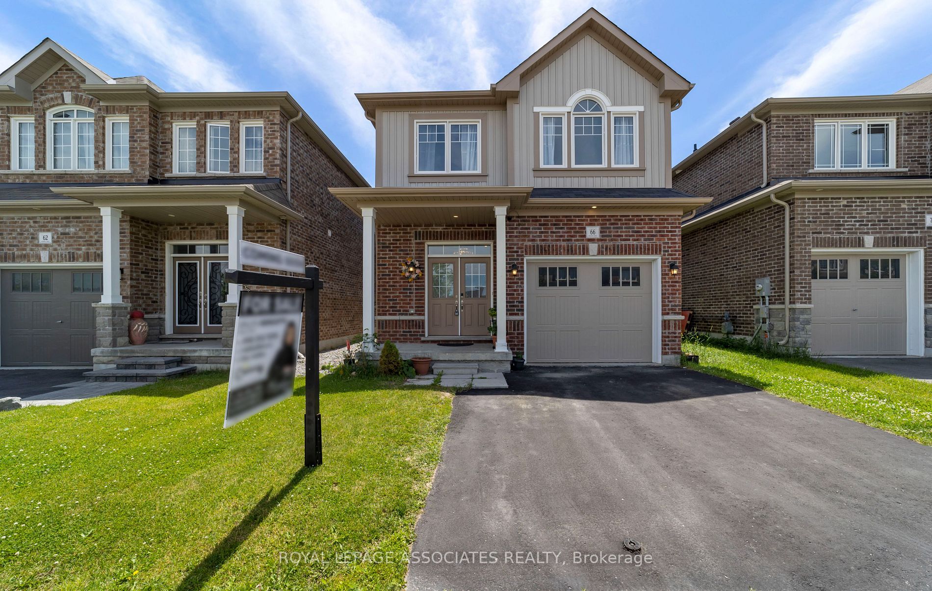 66 Moses Cres