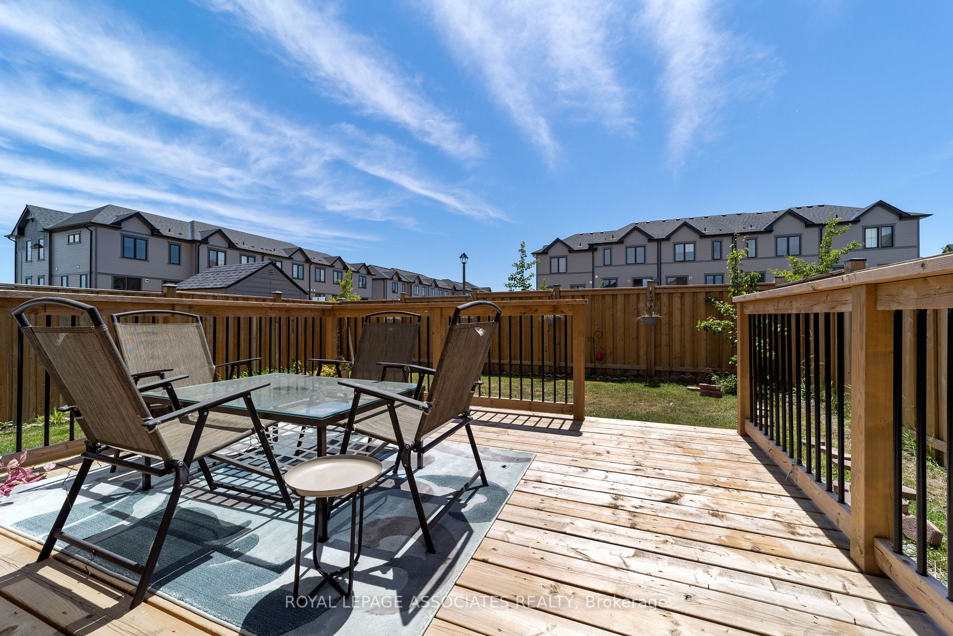 66 Moses Cres