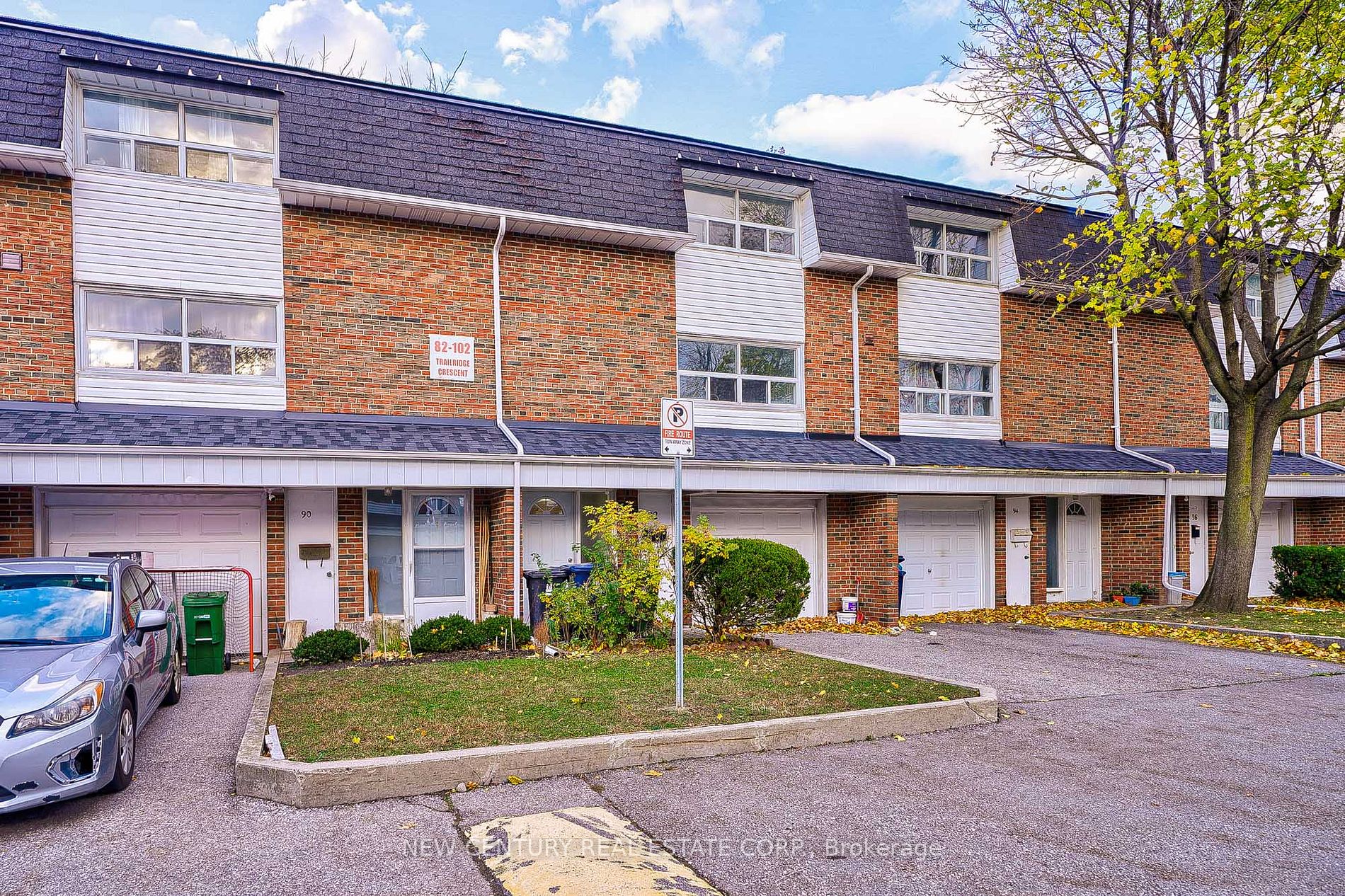 92 Trailridge Cres, #63