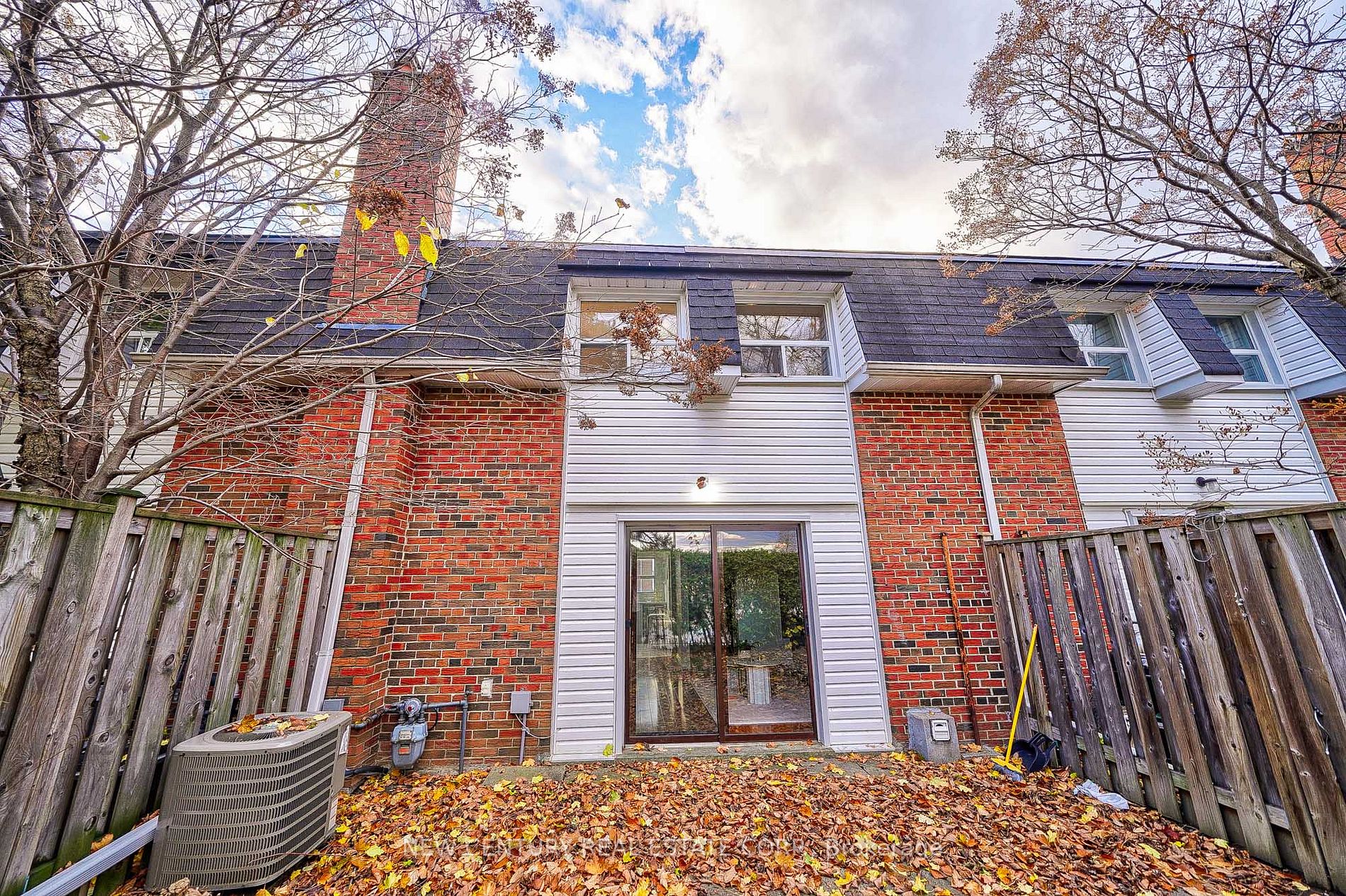 92 Trailridge Cres, #63