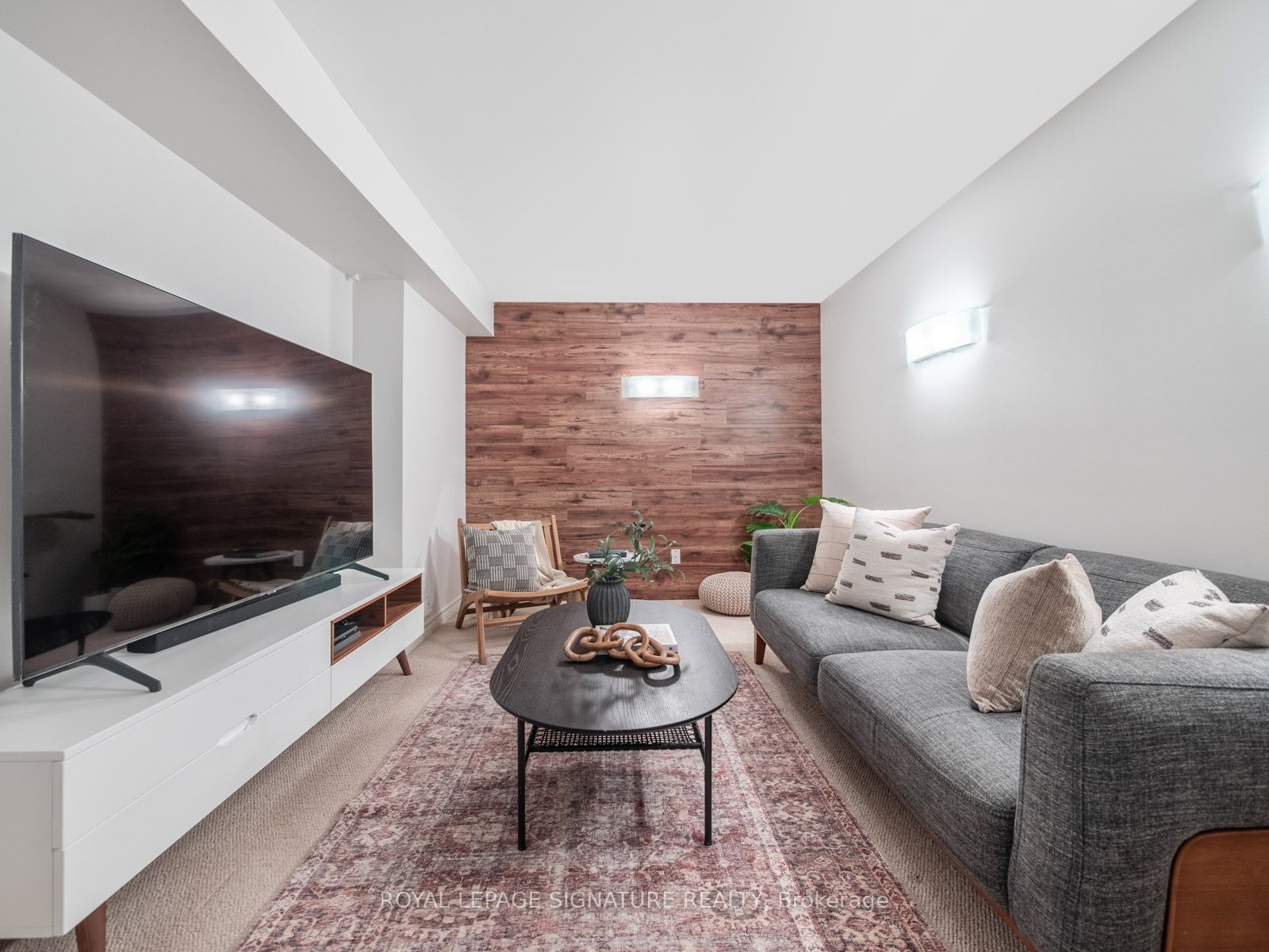 5 Charest Pl