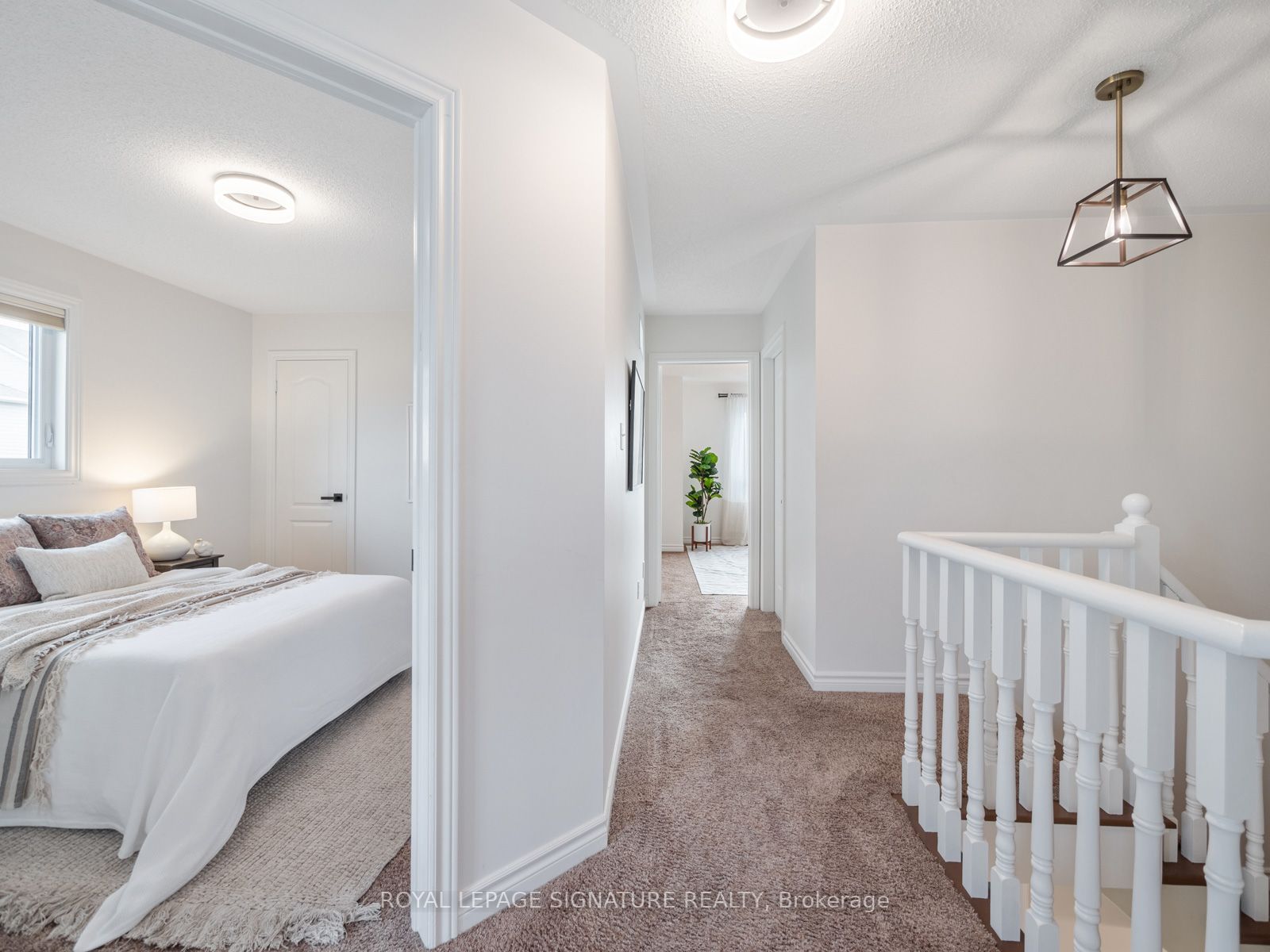 5 Charest Pl