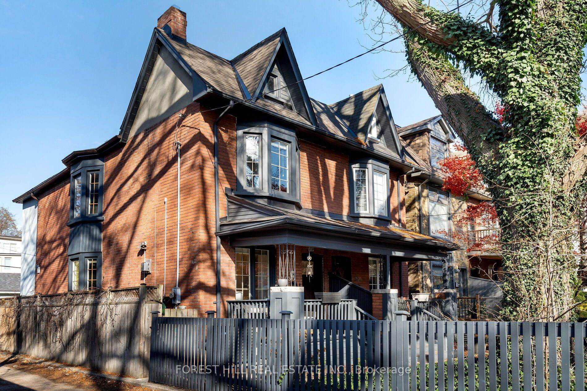 150 Langley Ave