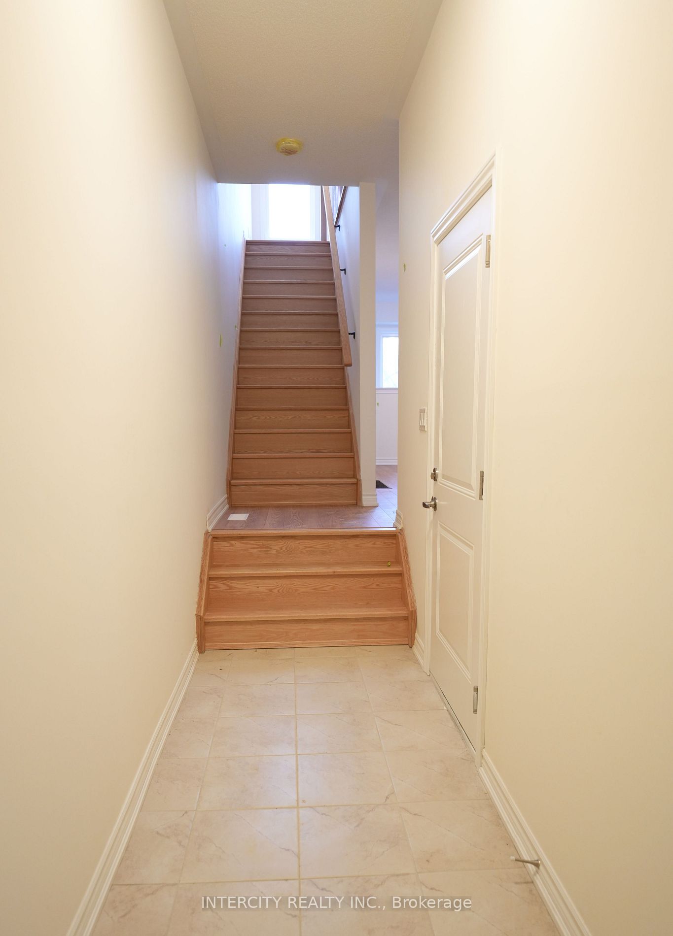 436 Okanagan Path