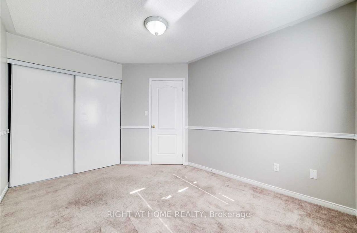 5 Westray Crescent Cres E