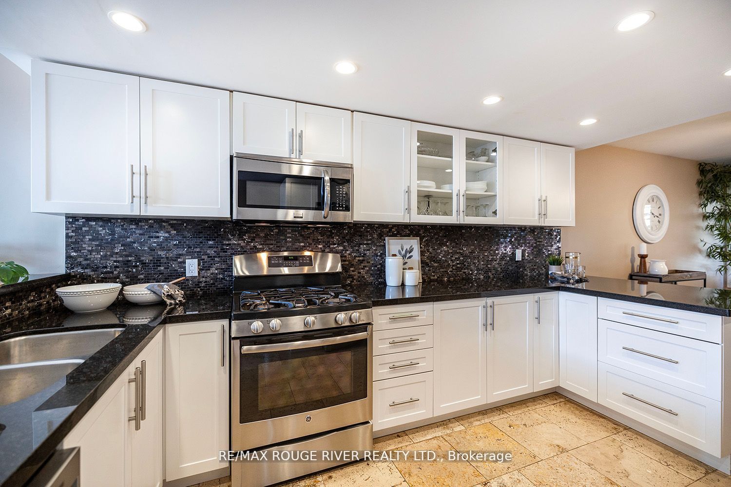 1154 Snowberry Crt