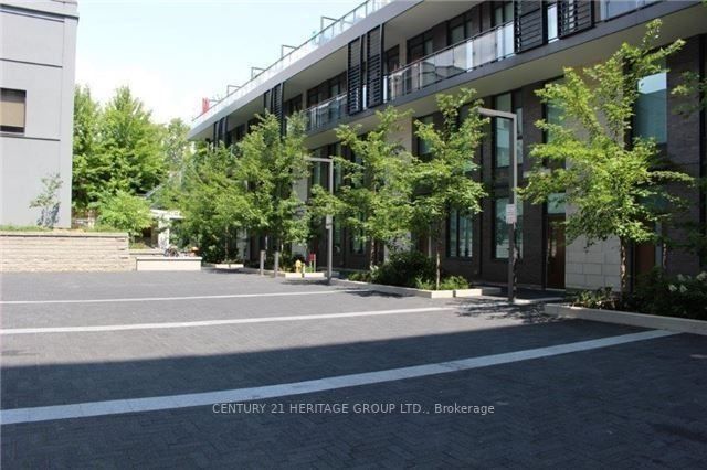 1190 Dundas St E, #1114