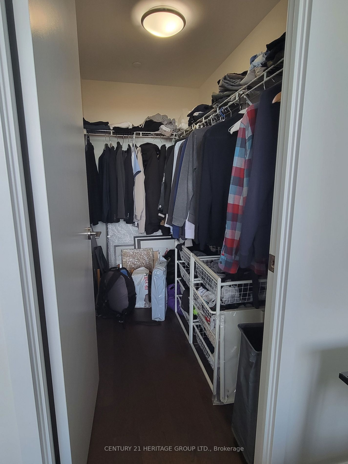 1190 Dundas St E, #1114