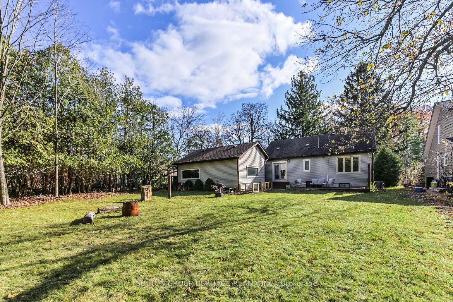 50 Twyn Rivers Dr