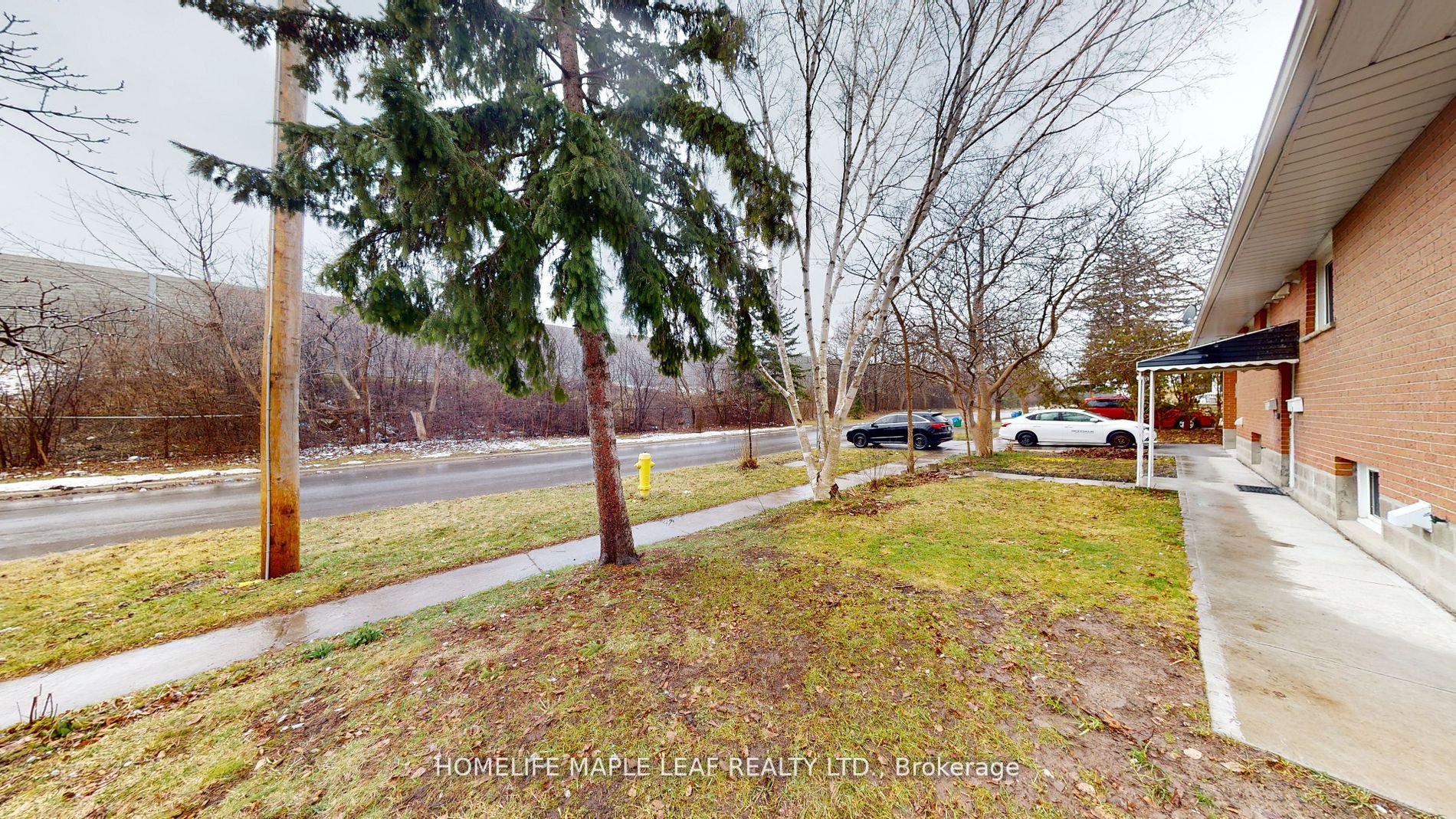 598 Montgomery St, #B