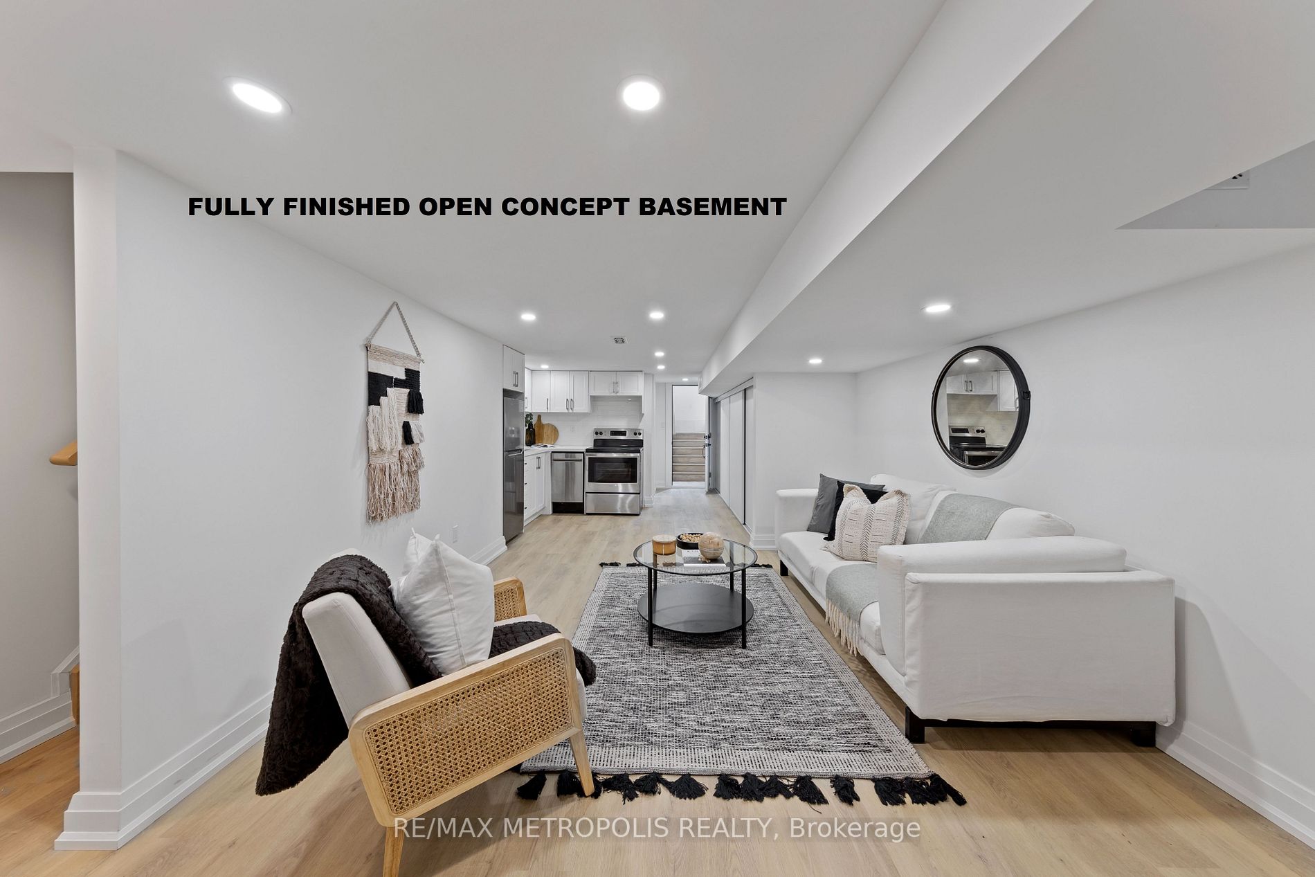149 Carlaw Ave