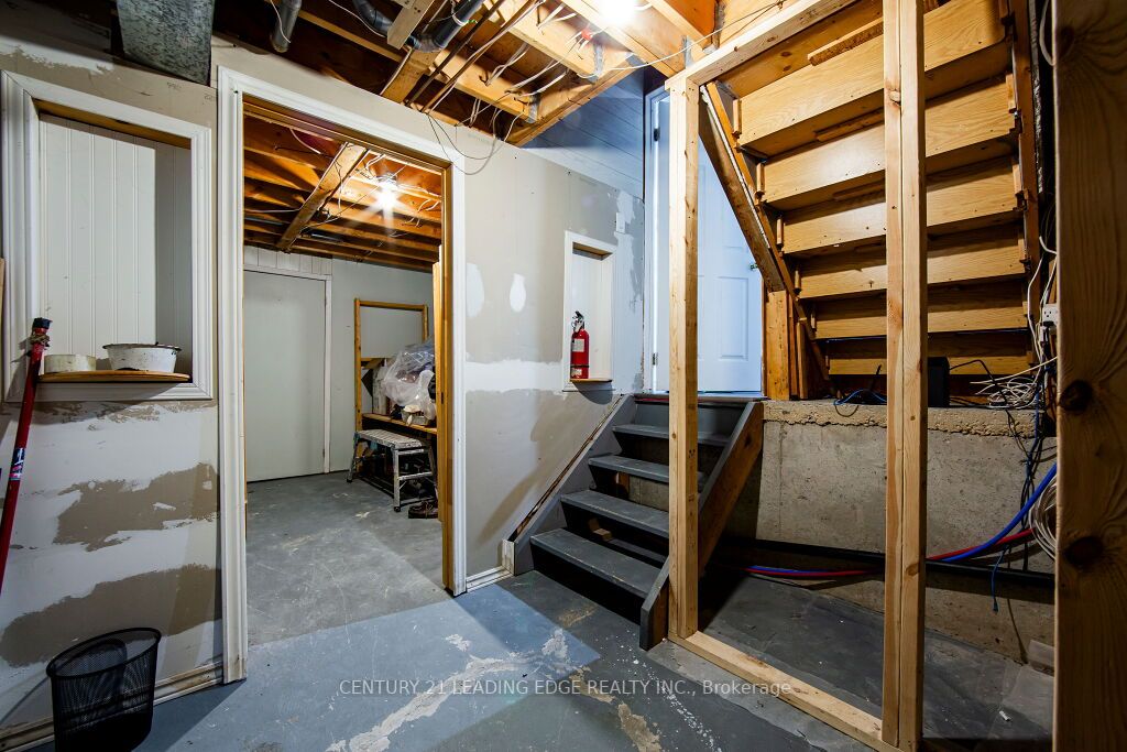 95 William Stephenson Dr