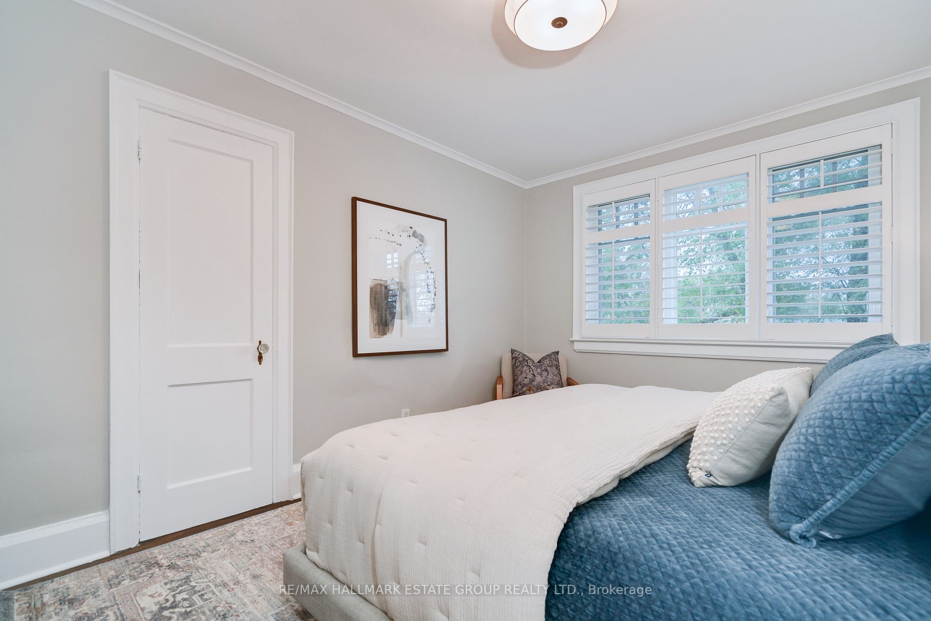 229 Lee Ave