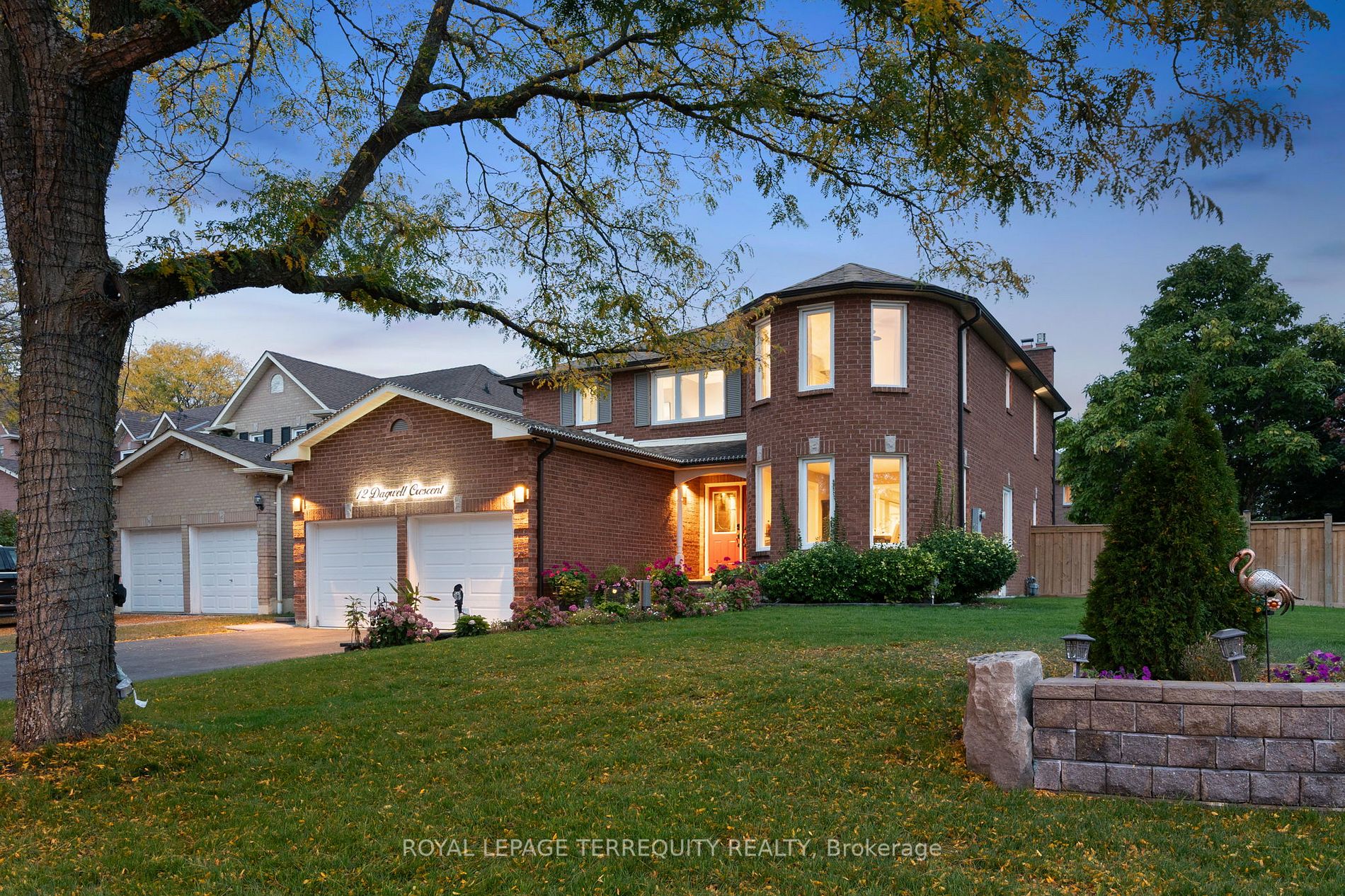 12 Dagwell Cres