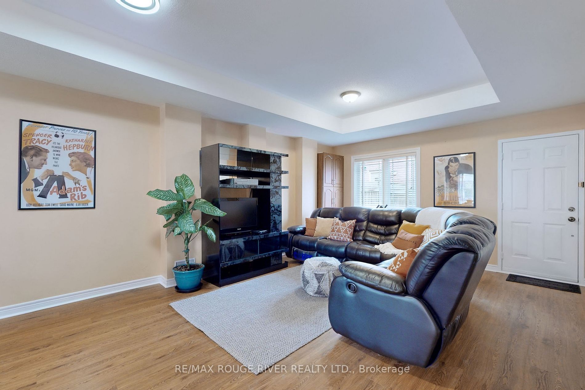 65 Port Union Rd