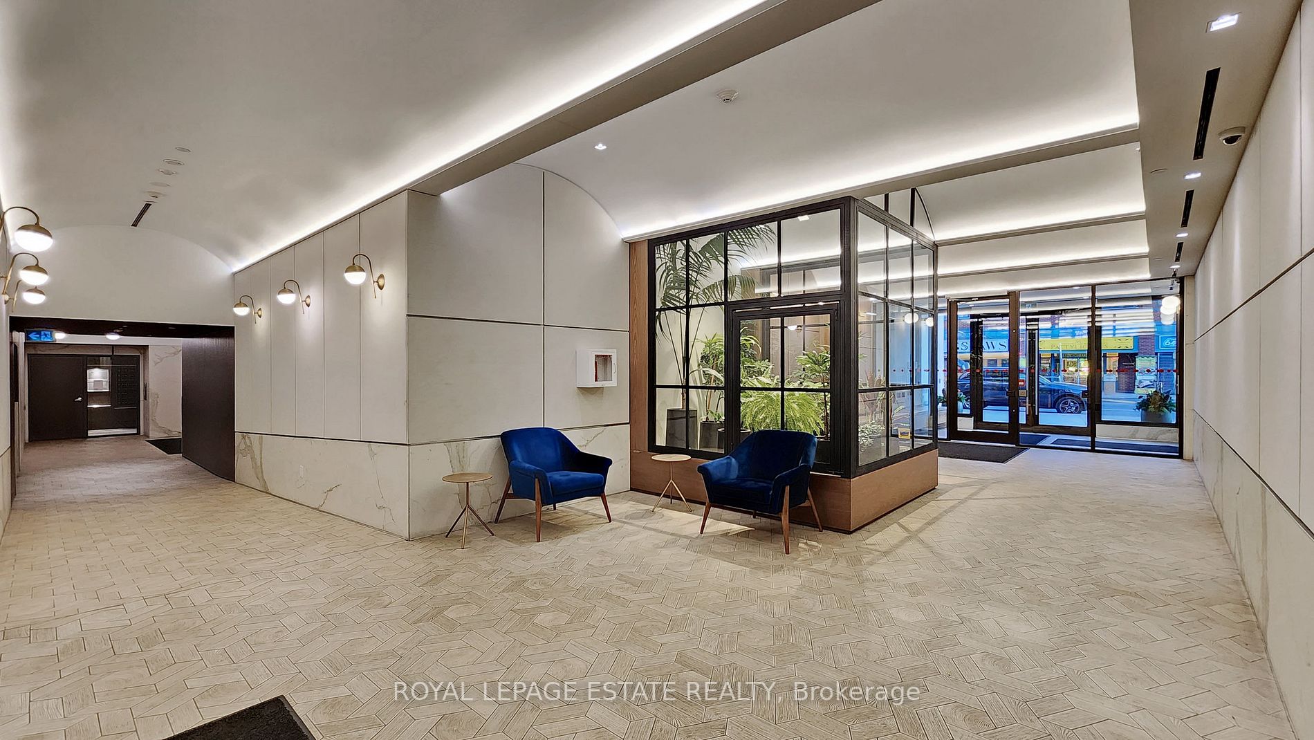 1100 Kingston Rd, #213