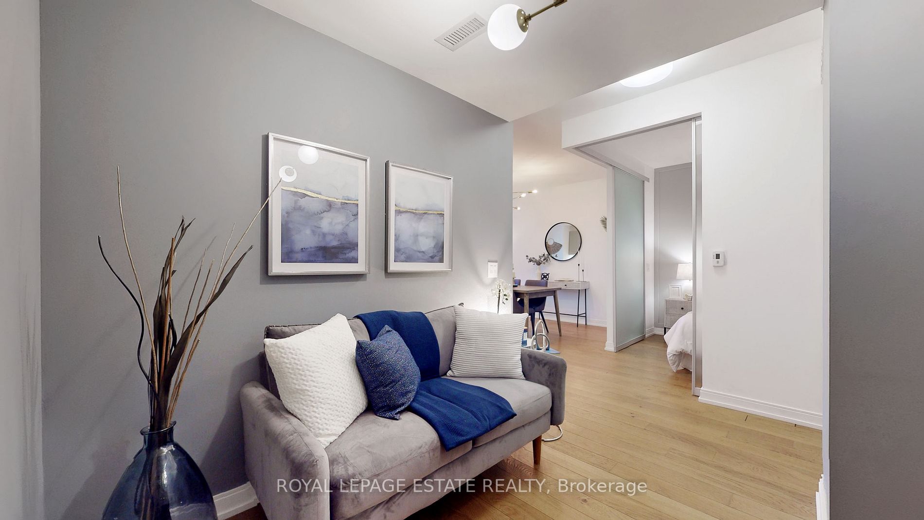 1100 Kingston Rd, #213