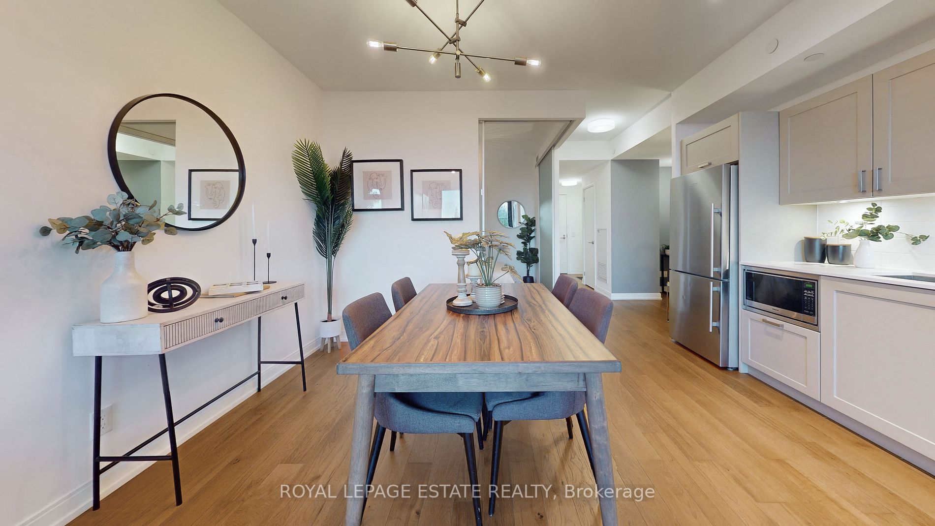 1100 Kingston Rd, #213