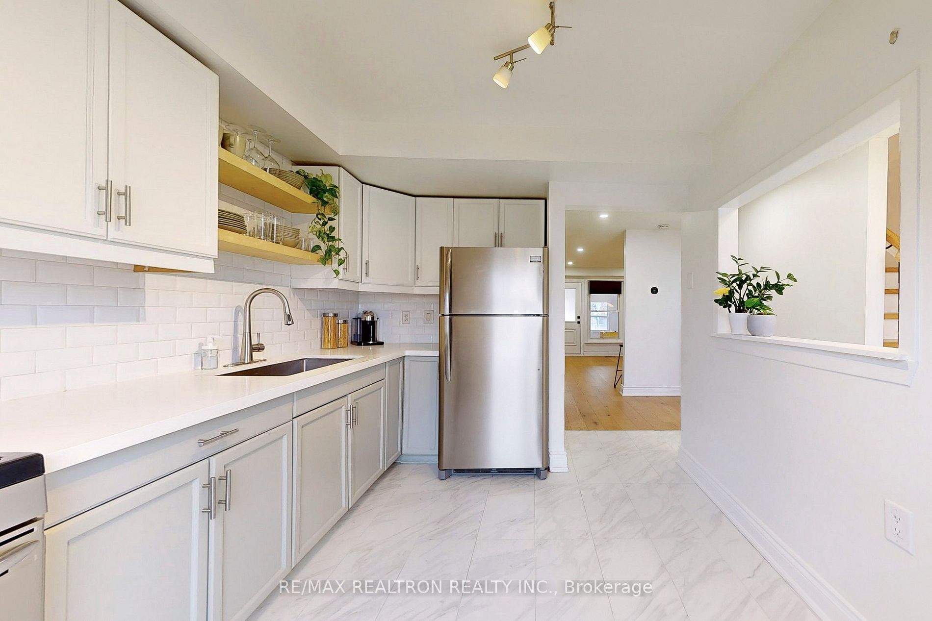 109 Ormond Dr
