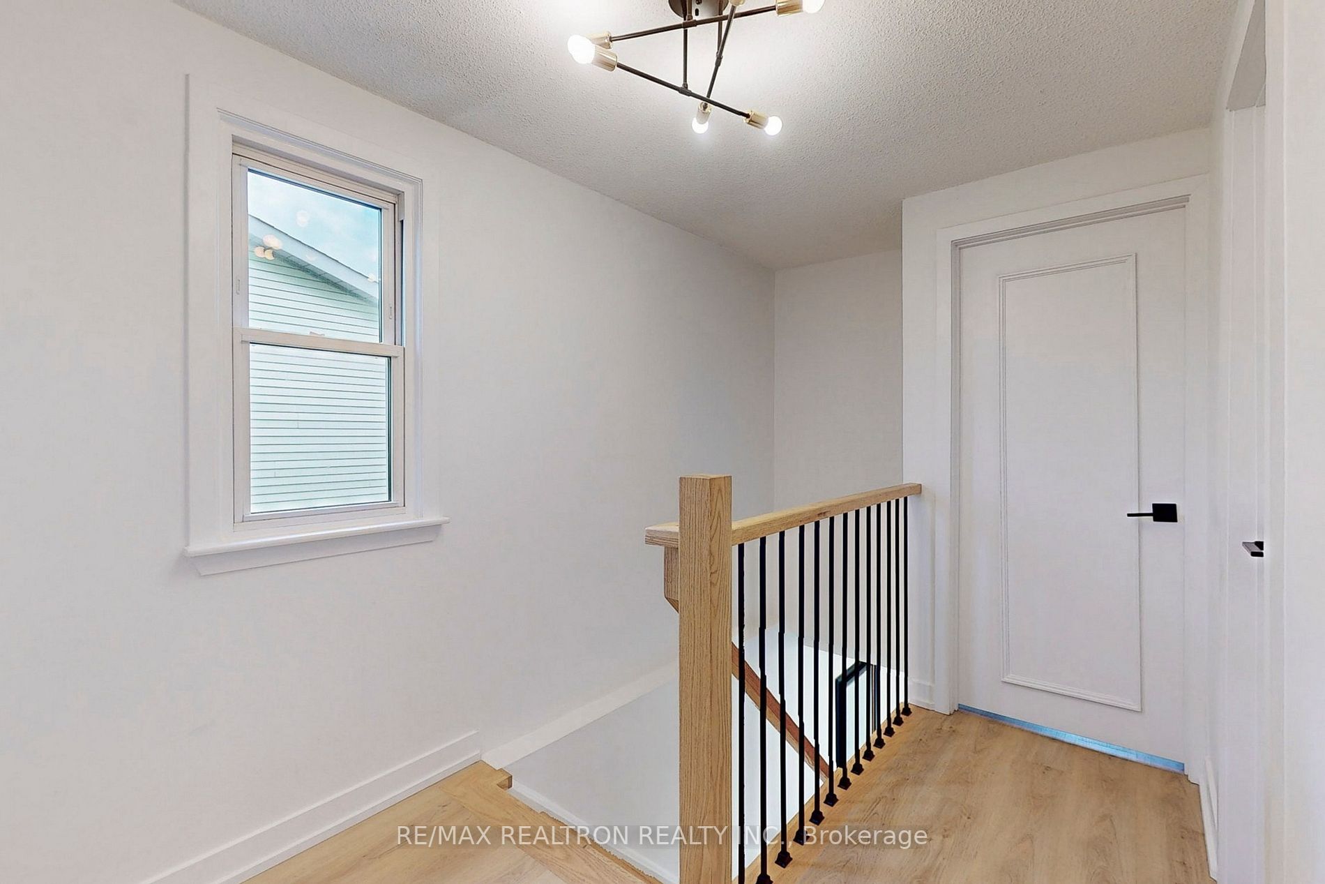 109 Ormond Dr