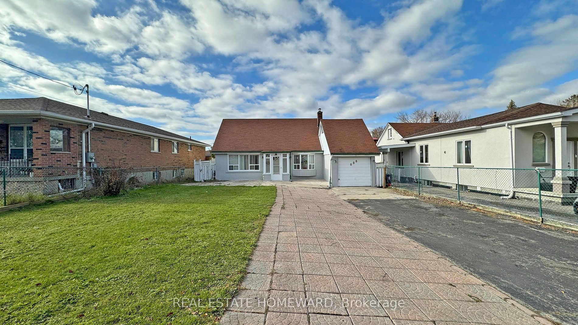 888 Kennedy Road