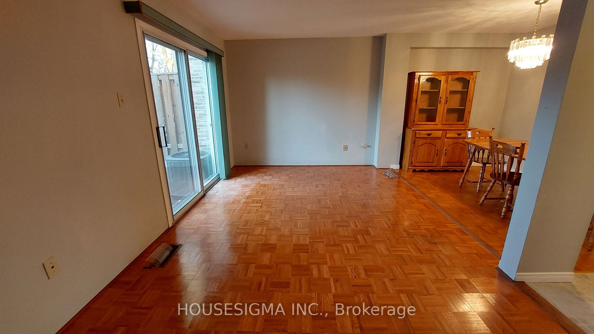611 Galahad Dr, #35