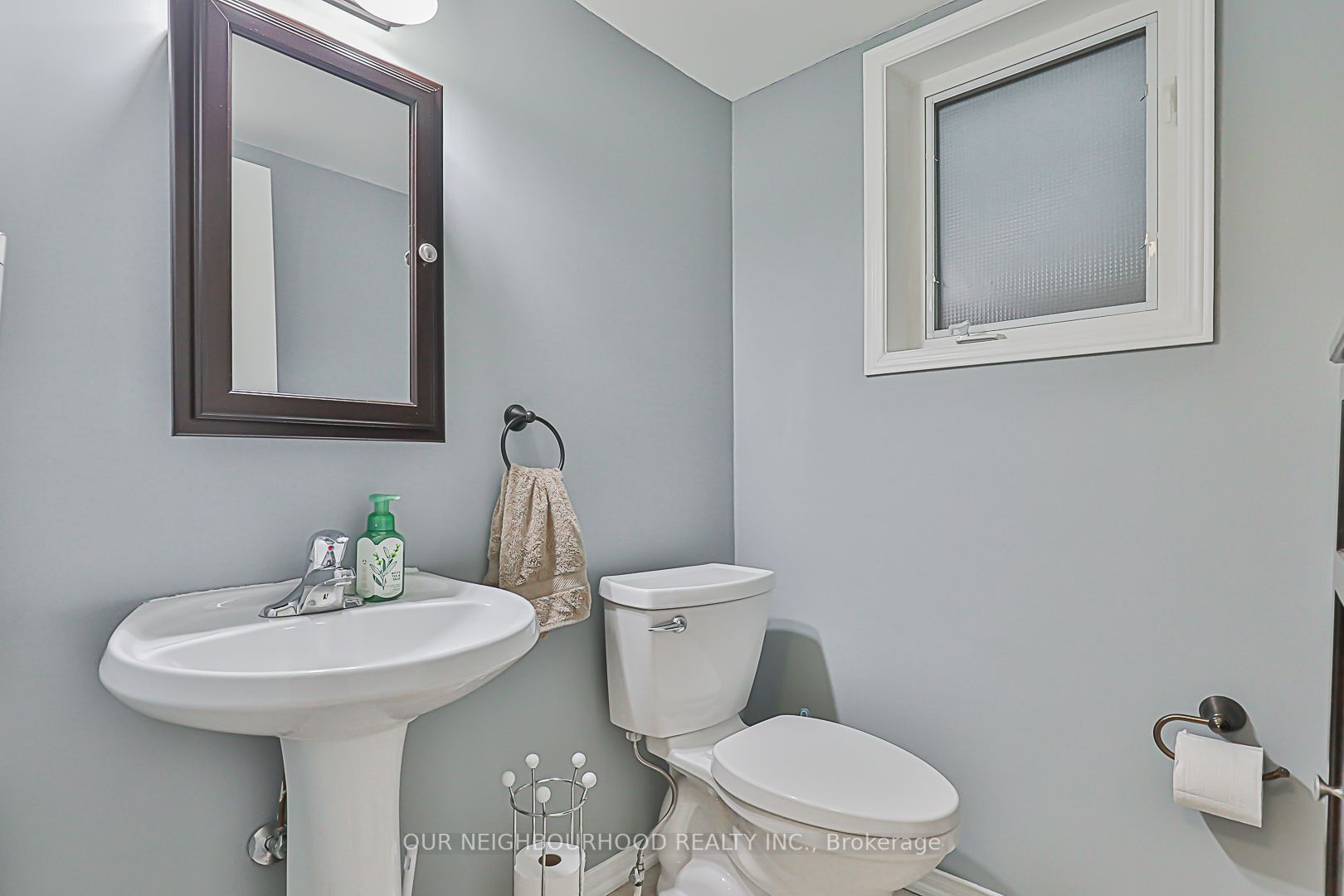 62 Mcnicol Cres