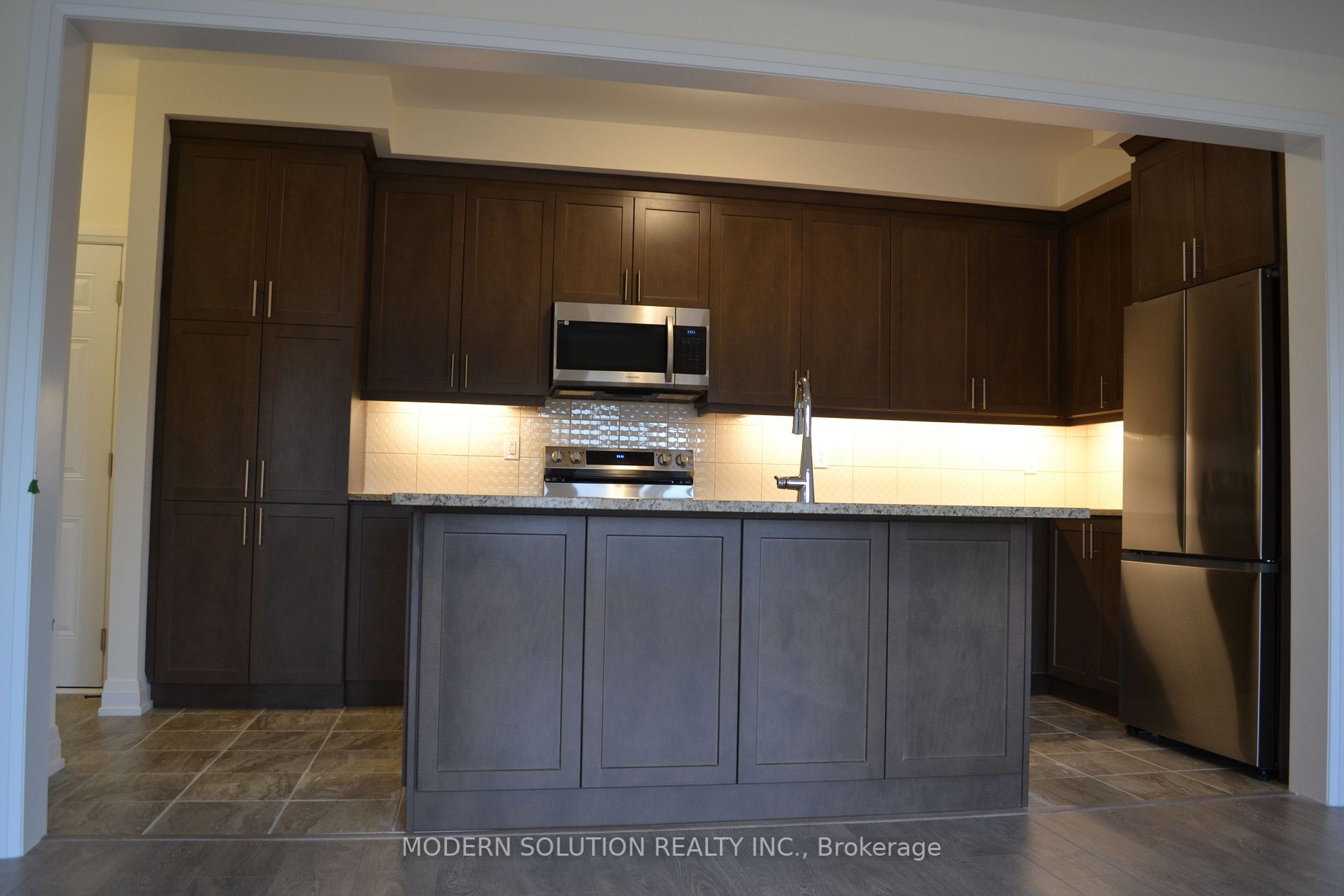 1480 Altona Rd, #06