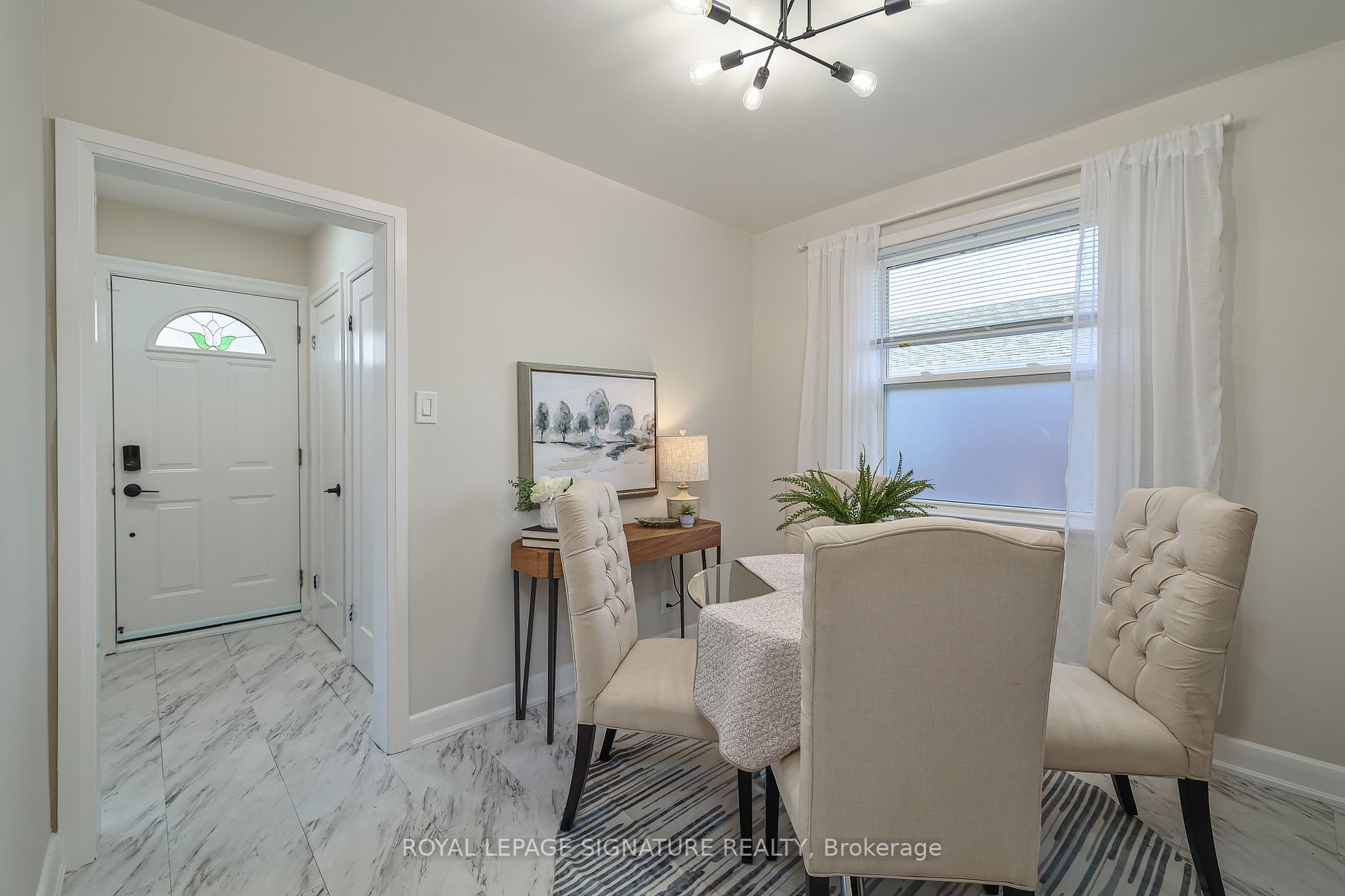 1248 Valley Dr