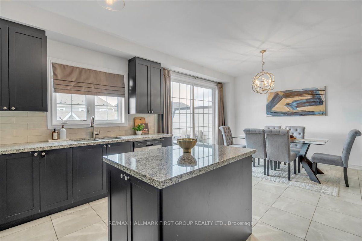 28 Aller Park Way