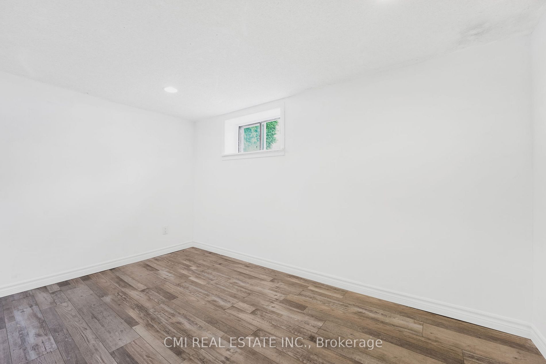 40 Darlington Blvd